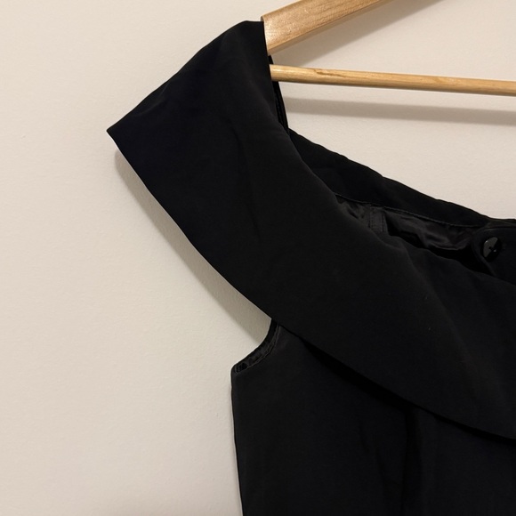 Bardot Off the Shoulder Midi Dress Size Medium 8 Black Cocktail Event Party - Picture 4 of 11